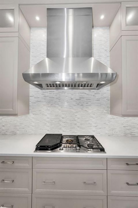 待售: $1,629,900 (4 贝兹, 4 浴室, 3835 平方英尺)