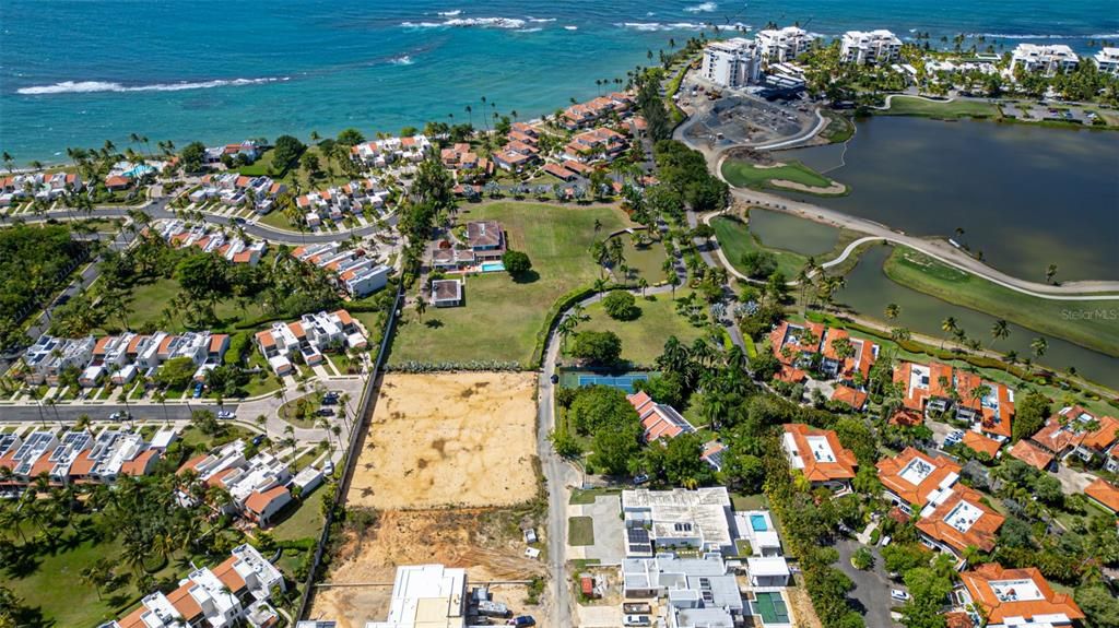 For Sale: $2,800,000 (0.49 acres)