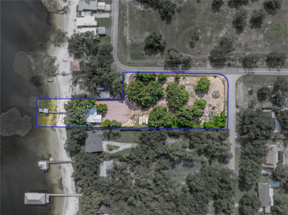 En Venta: $999,900 (4 camas, 3 baños, 2660 Pies cuadrados)