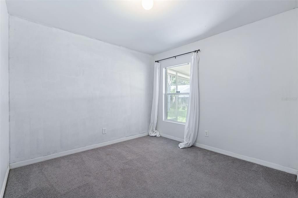 For Sale: $309,900 (3 beds, 2 baths, 1241 Square Feet)