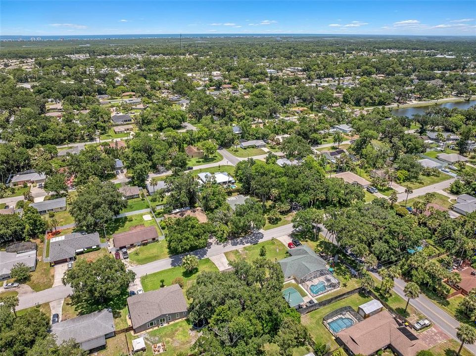 For Sale: $309,900 (3 beds, 2 baths, 1241 Square Feet)