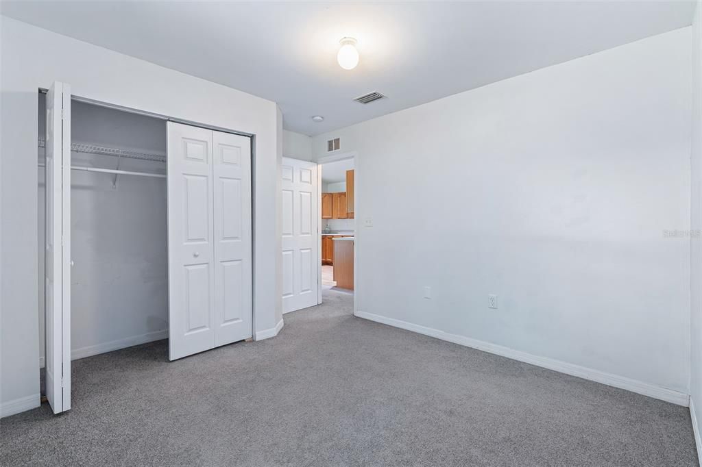 For Sale: $309,900 (3 beds, 2 baths, 1241 Square Feet)