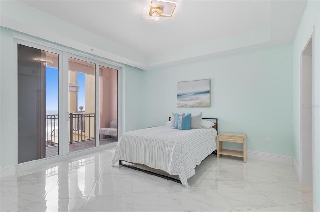 For Sale: $1,249,000 (3 beds, 3 baths, 1818 Square Feet)