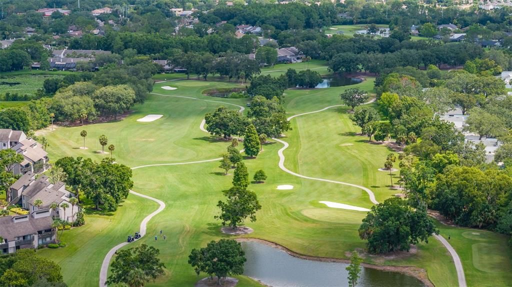 合同活跃: $480,000 (4 贝兹, 2 浴室, 2275 平方英尺)