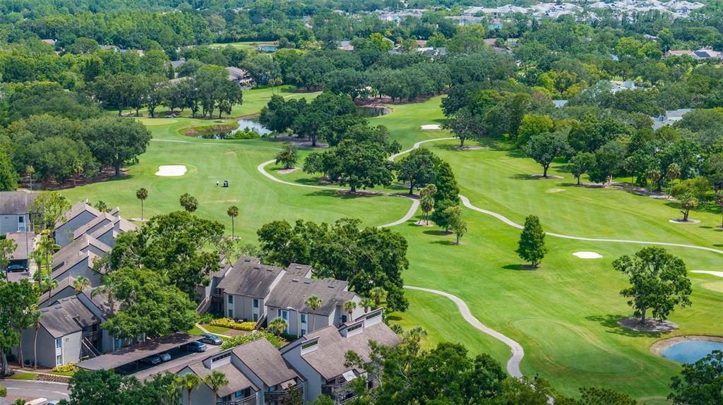 合同活跃: $480,000 (4 贝兹, 2 浴室, 2275 平方英尺)