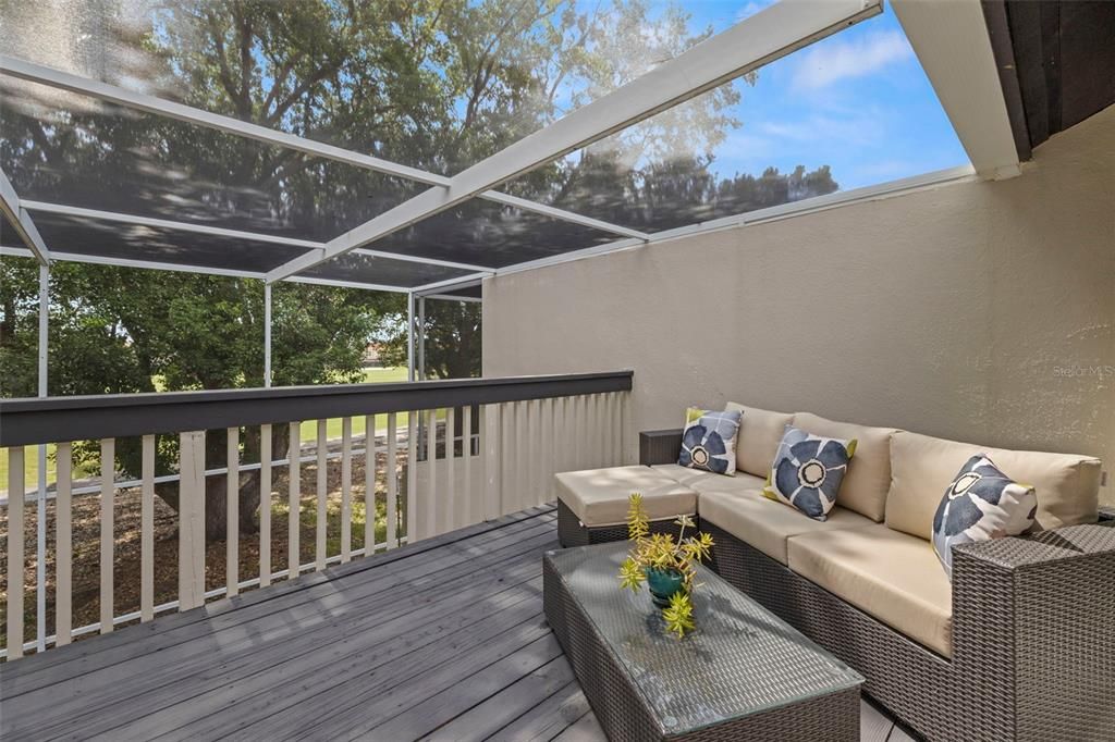 合同活跃: $480,000 (4 贝兹, 2 浴室, 2275 平方英尺)