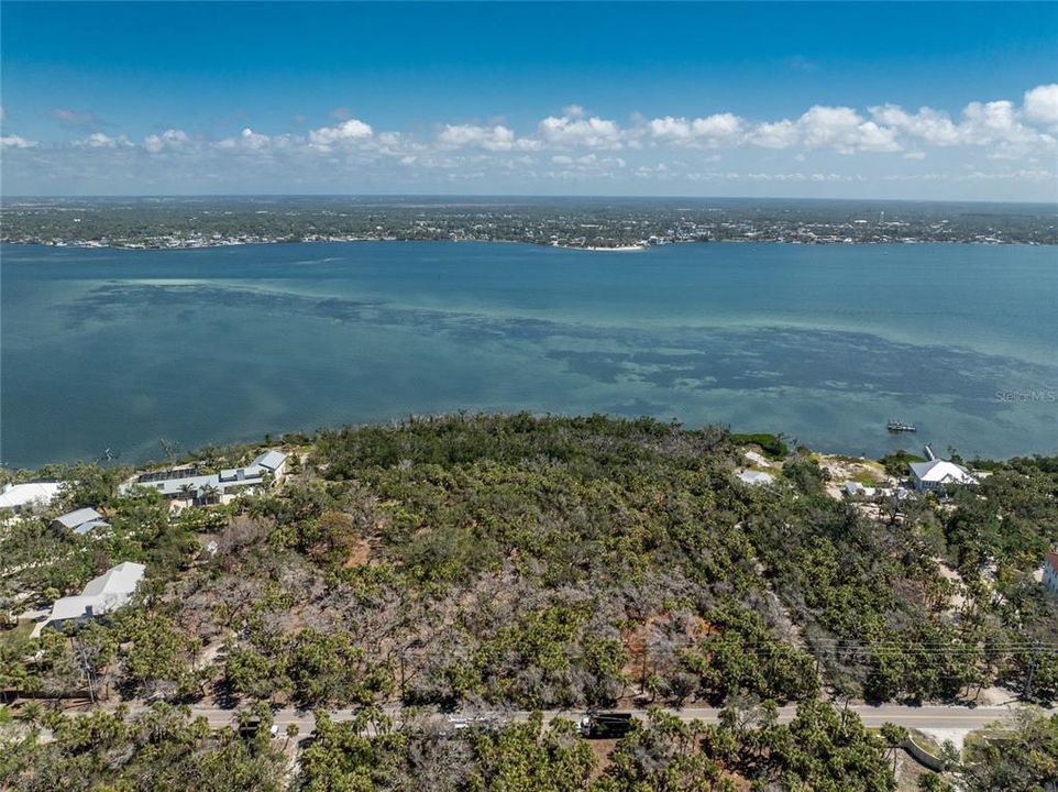 For Sale: $2,900,000 (2.90 acres)