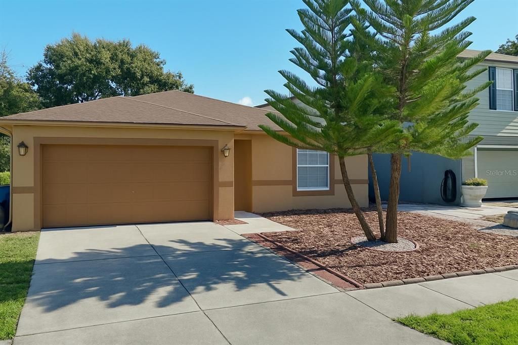 Recently Sold: $354,800 (3 beds, 2 baths, 1690 Square Feet)