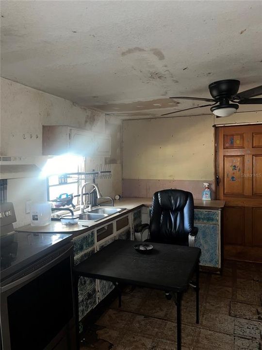 En Venta: $99,000 (3 camas, 1 baños, 1242 Pies cuadrados)