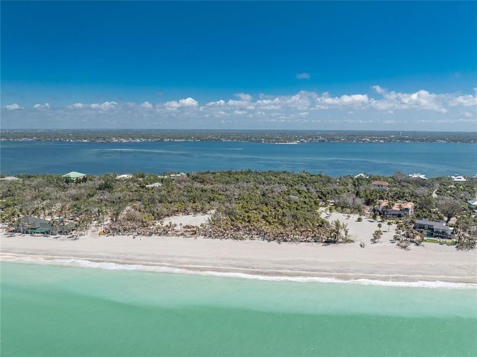 For Sale: $4,900,000 (2.30 acres)