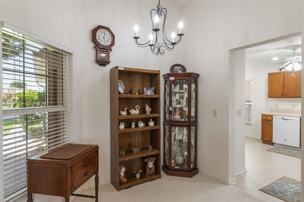 待售: $355,000 (3 贝兹, 2 浴室, 1429 平方英尺)