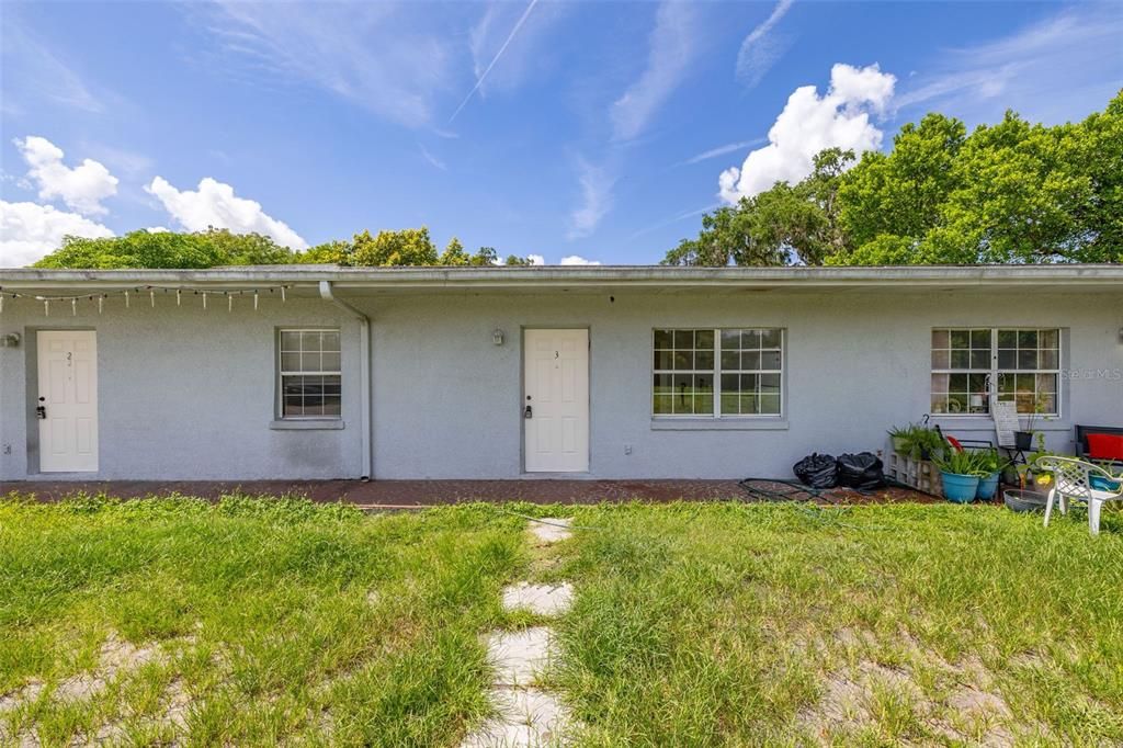 For Rent: $1,000 (2 beds, 1 baths, 450 Square Feet)