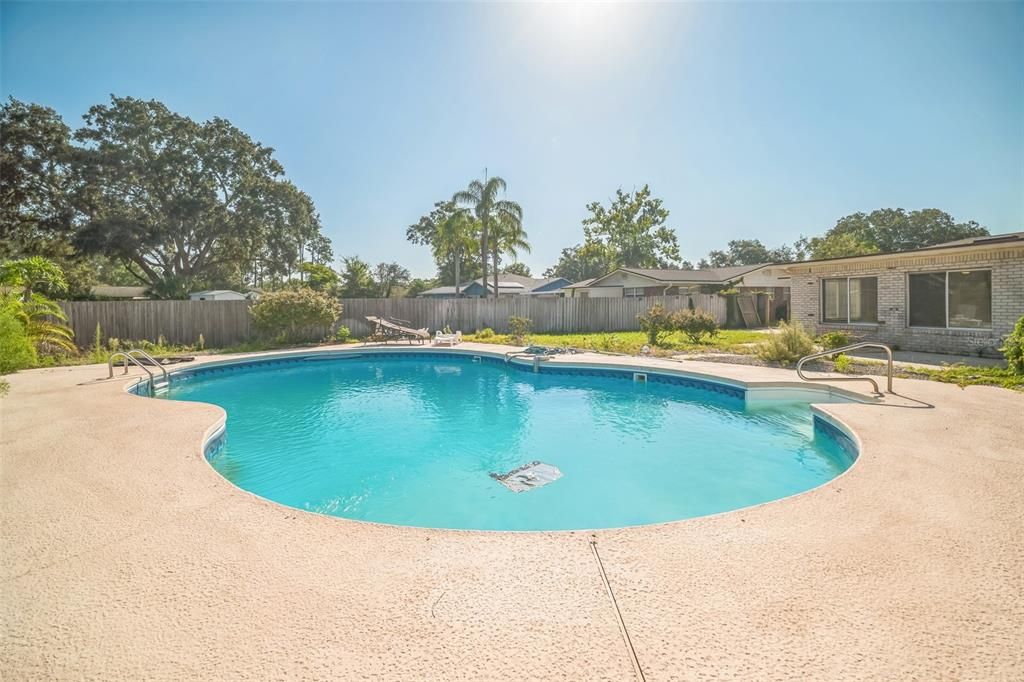 На продажу: $395,000 (3 спален, 2 ванн, 1854 Квадратных фут)