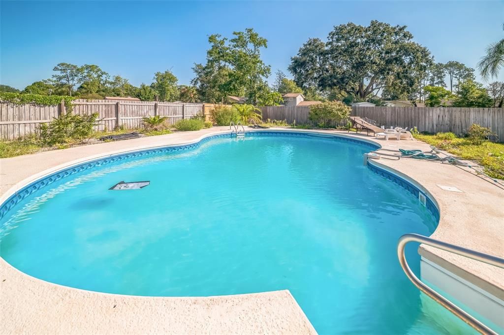 На продажу: $395,000 (3 спален, 2 ванн, 1854 Квадратных фут)