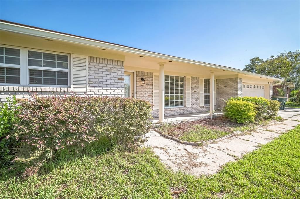 На продажу: $395,000 (3 спален, 2 ванн, 1854 Квадратных фут)