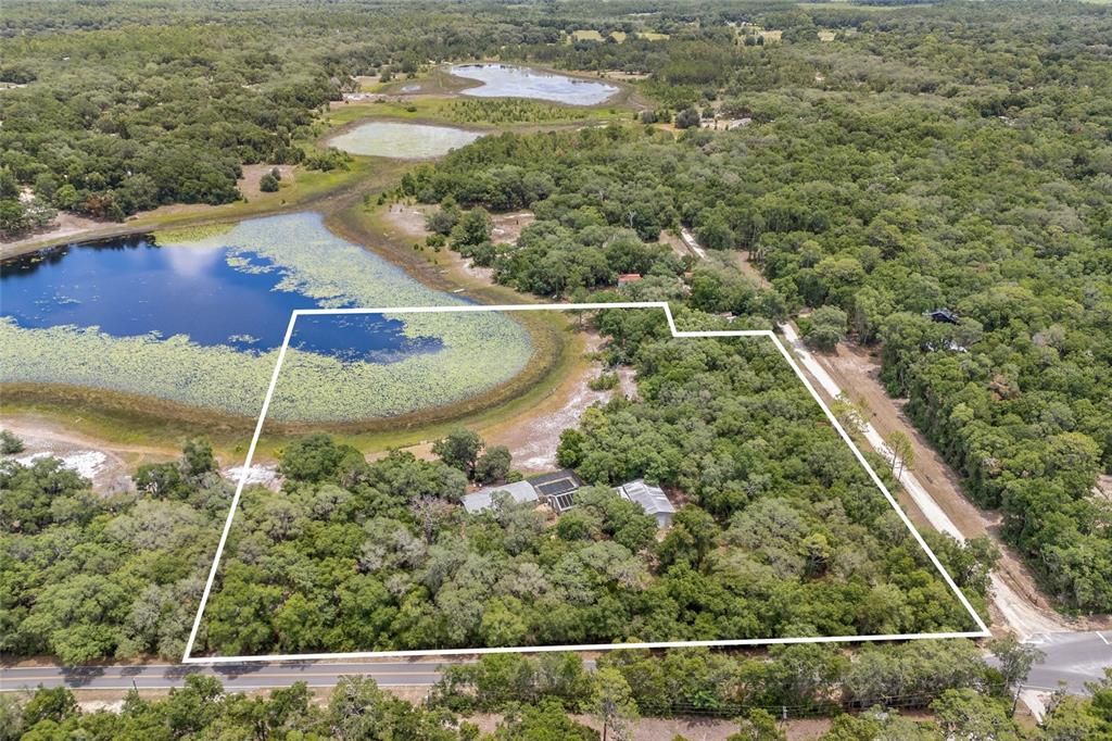 En Venta: $465,000 (3 camas, 3 baños, 2754 Pies cuadrados)