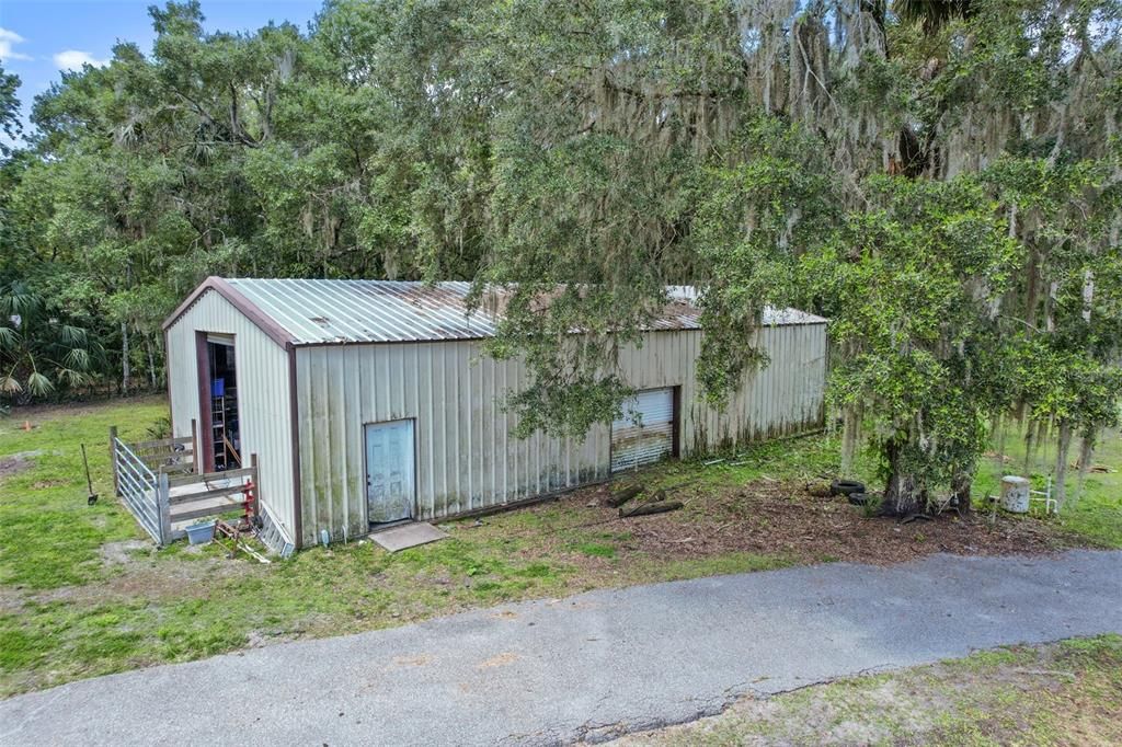 Active With Contract: $550,000 (4 beds, 3 baths, 2985 Square Feet)