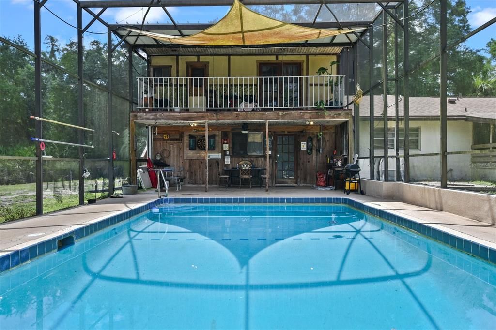 Active With Contract: $550,000 (4 beds, 3 baths, 2985 Square Feet)