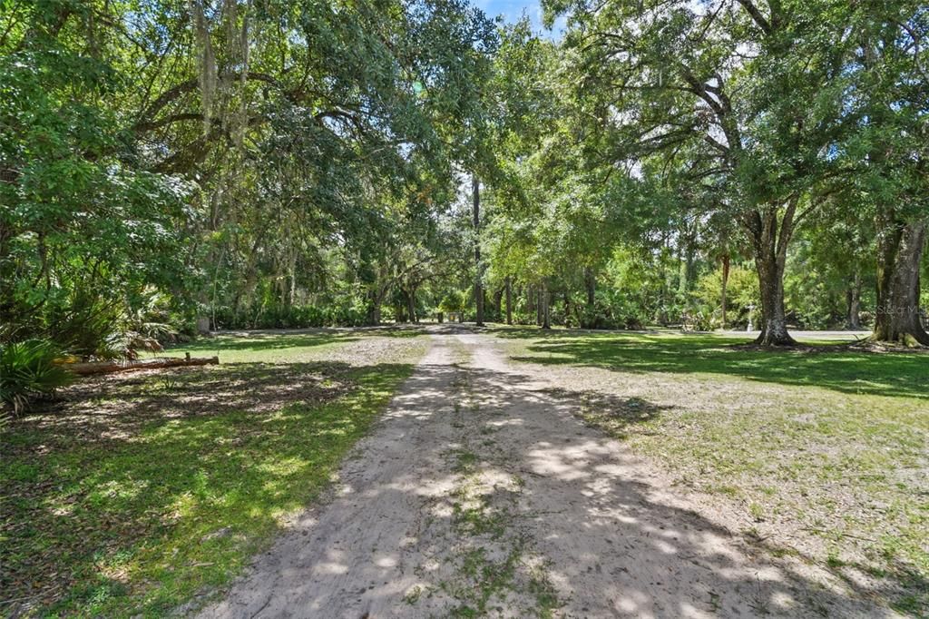 Active With Contract: $550,000 (4 beds, 3 baths, 2985 Square Feet)