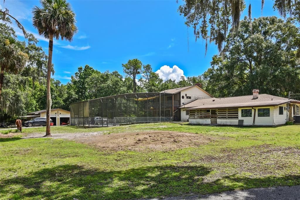 Active With Contract: $550,000 (4 beds, 3 baths, 2985 Square Feet)