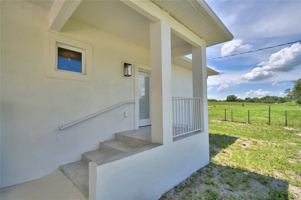 待售: $559,999 (4 贝兹, 4 浴室, 2316 平方英尺)