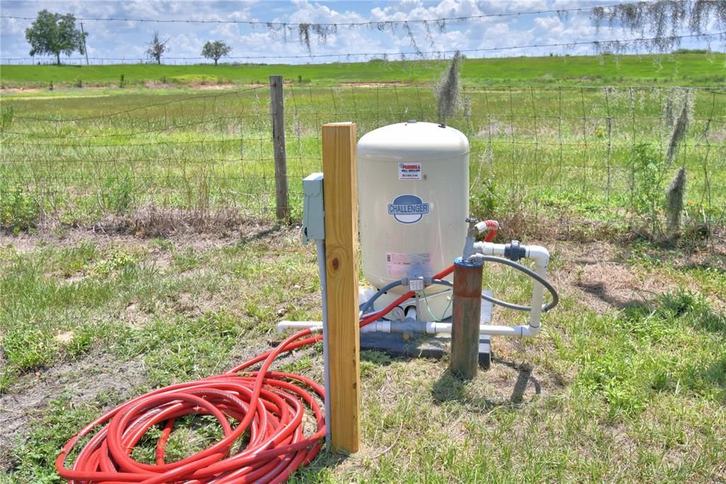 待售: $559,999 (4 贝兹, 4 浴室, 2316 平方英尺)