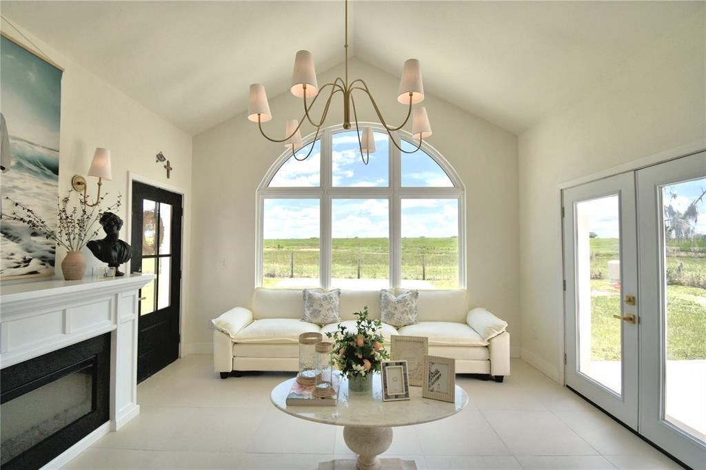 待售: $559,999 (4 贝兹, 4 浴室, 2316 平方英尺)