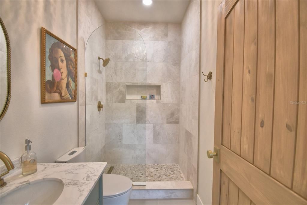 待售: $559,999 (4 贝兹, 4 浴室, 2316 平方英尺)