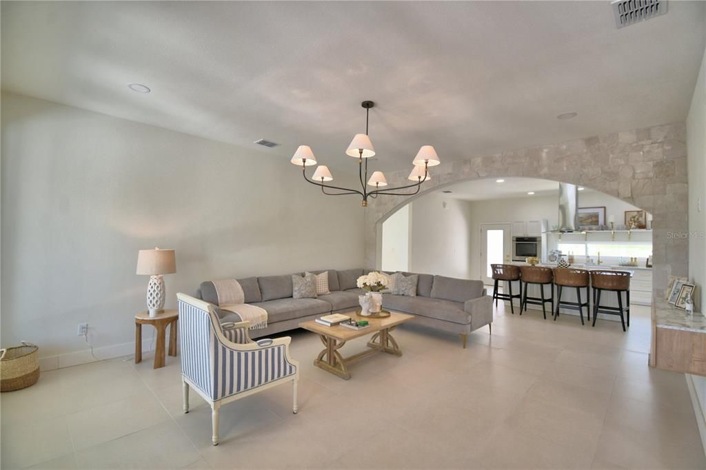 待售: $559,999 (4 贝兹, 4 浴室, 2316 平方英尺)