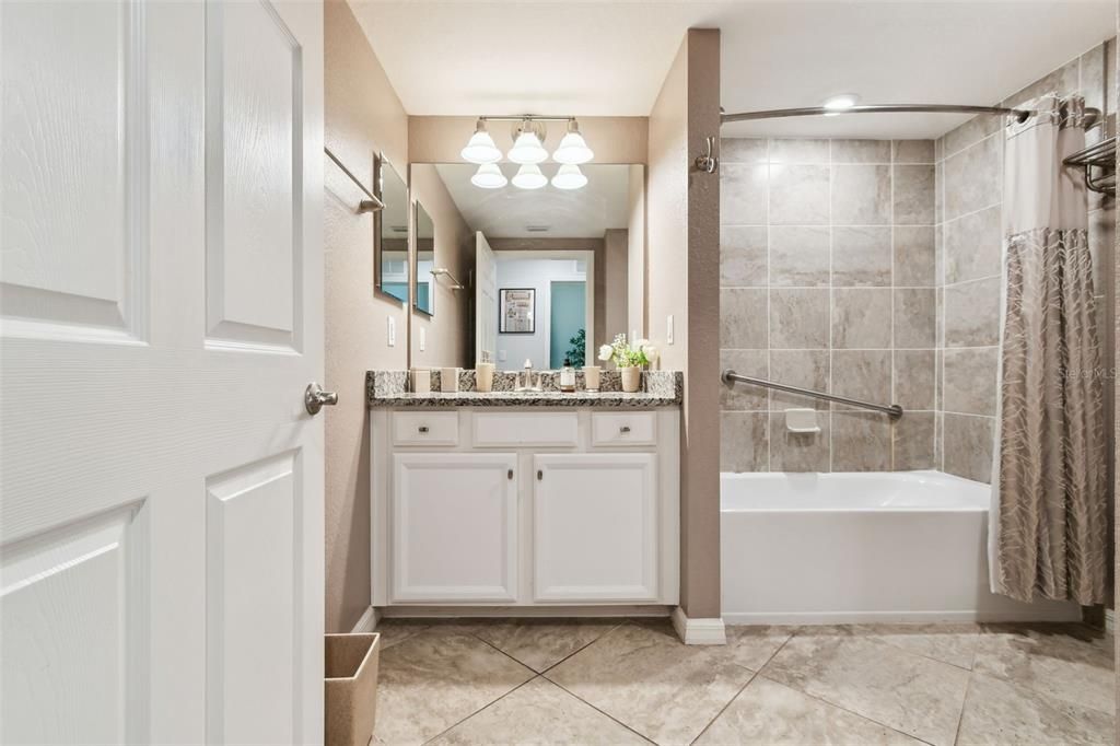 待售: $575,000 (3 贝兹, 2 浴室, 1786 平方英尺)