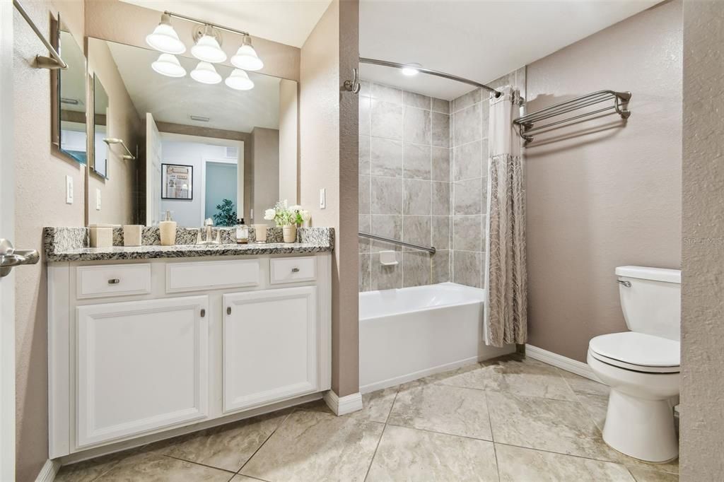 待售: $575,000 (3 贝兹, 2 浴室, 1786 平方英尺)