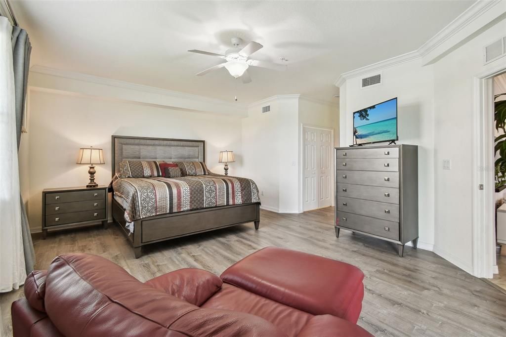 待售: $575,000 (3 贝兹, 2 浴室, 1786 平方英尺)