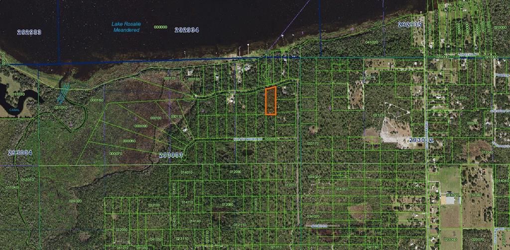 待售: $76,000 (2.52 acres)