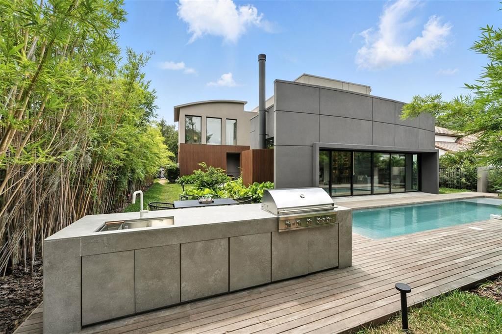 En Venta: $3,600,000 (4 camas, 5 baños, 3658 Pies cuadrados)