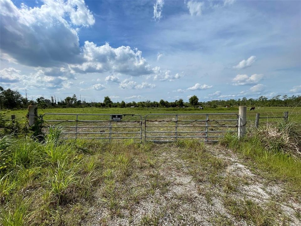 For Sale: $987,000 (21.04 acres)