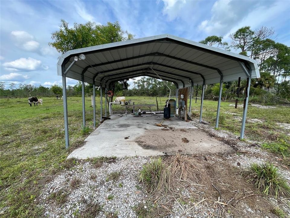 For Sale: $987,000 (21.04 acres)