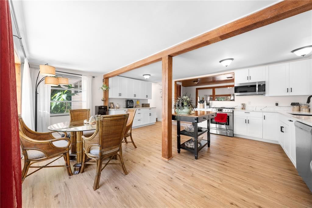 For Sale: $849,000 (4 beds, 3 baths, 2556 Square Feet)