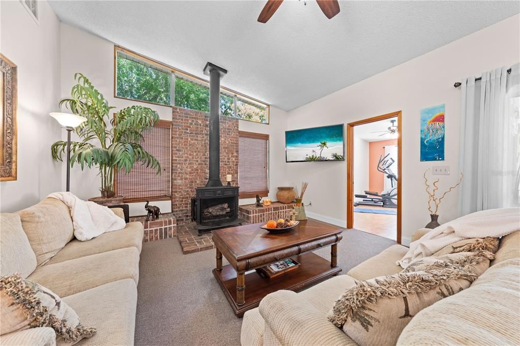 For Sale: $849,000 (4 beds, 3 baths, 2556 Square Feet)