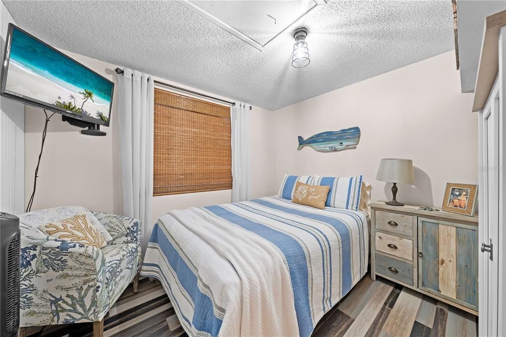 For Sale: $849,000 (4 beds, 3 baths, 2556 Square Feet)