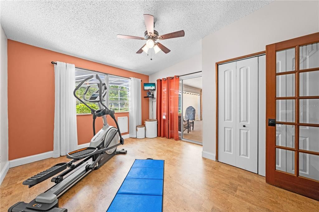 For Sale: $849,000 (4 beds, 3 baths, 2556 Square Feet)