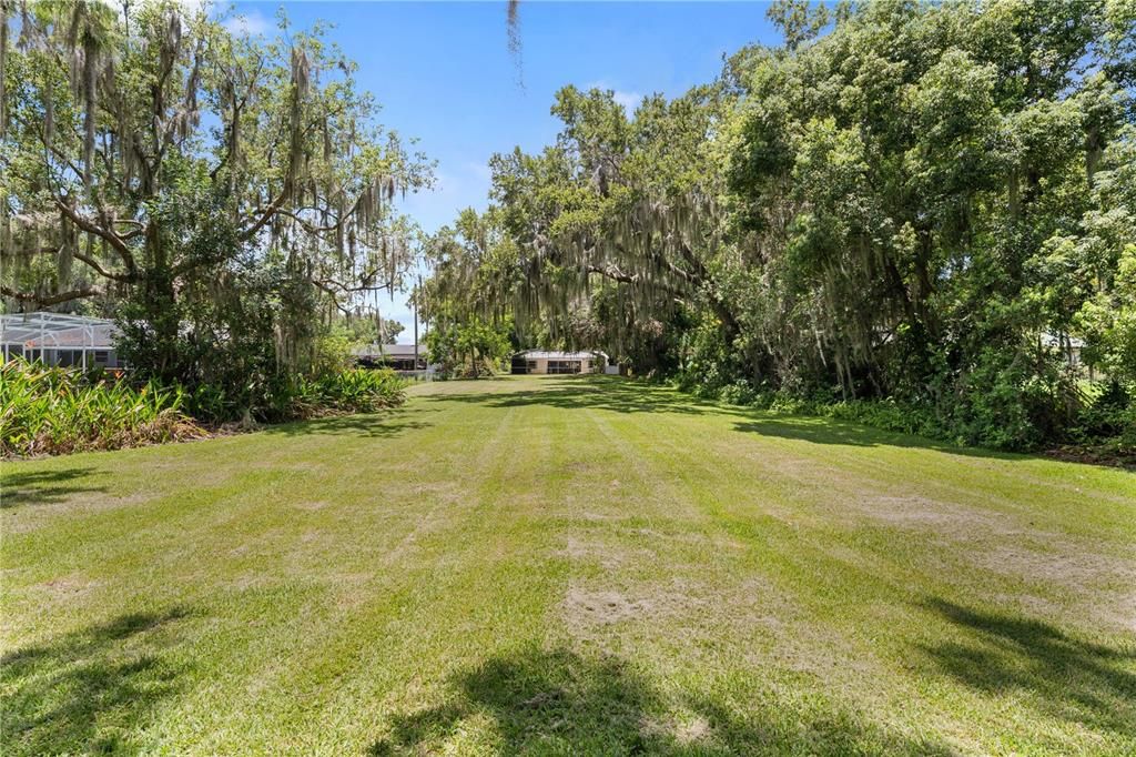 For Sale: $849,000 (4 beds, 3 baths, 2556 Square Feet)