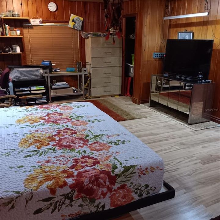 На продажу: $625,000 (2 спален, 1 ванн, 1550 Квадратных фут)