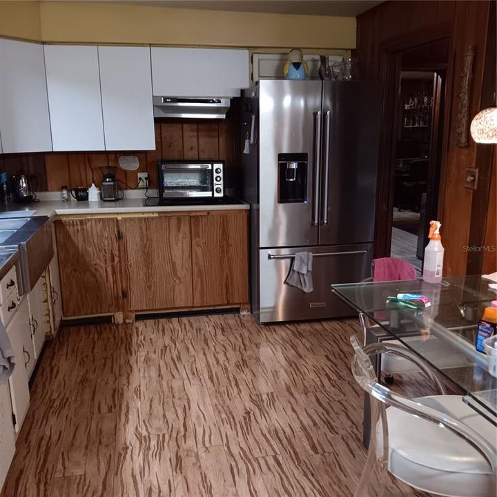 На продажу: $625,000 (2 спален, 1 ванн, 1550 Квадратных фут)