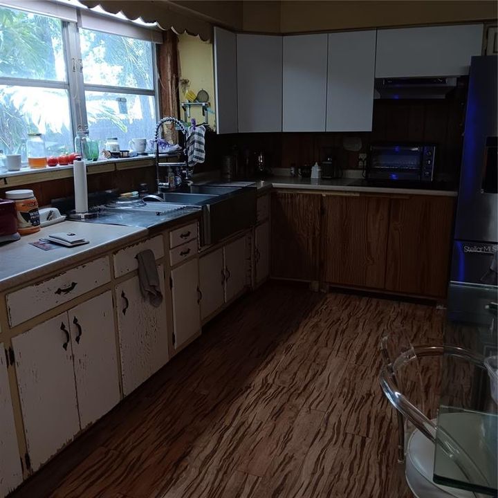 На продажу: $625,000 (2 спален, 1 ванн, 1550 Квадратных фут)