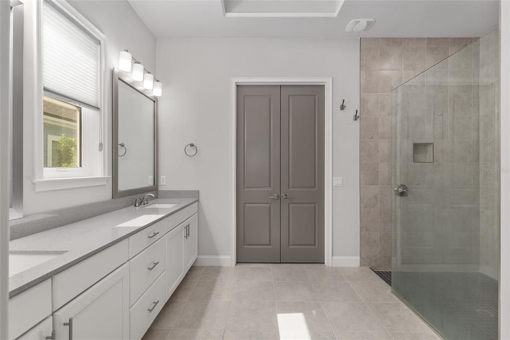 For Rent: $4,600 (4 beds, 3 baths, 2427 Square Feet)