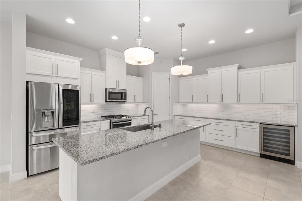 For Rent: $4,600 (4 beds, 3 baths, 2427 Square Feet)