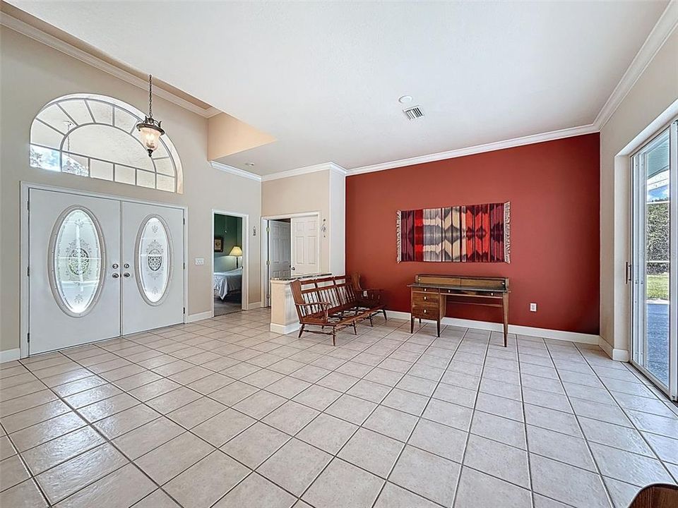 Active With Contract: $820,000 (3 beds, 2 baths, 2412 Square Feet)