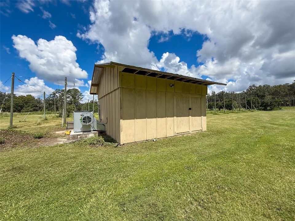 Active With Contract: $820,000 (3 beds, 2 baths, 2412 Square Feet)