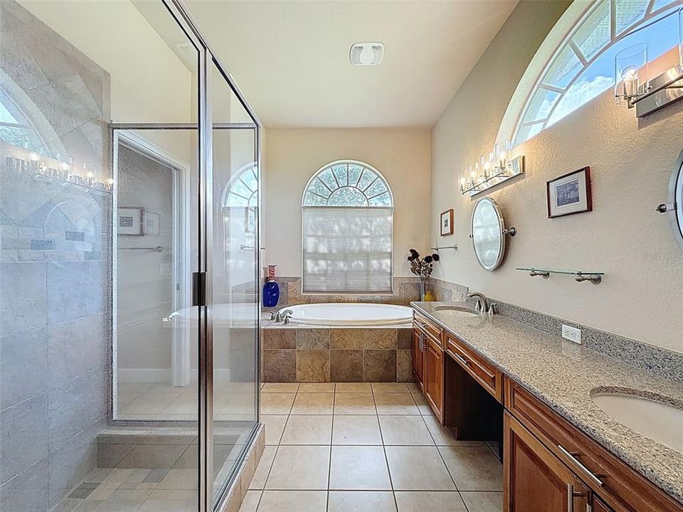 Active With Contract: $820,000 (3 beds, 2 baths, 2412 Square Feet)