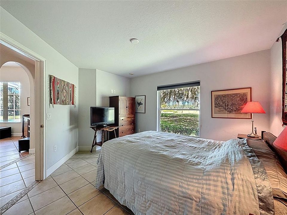 Active With Contract: $820,000 (3 beds, 2 baths, 2412 Square Feet)